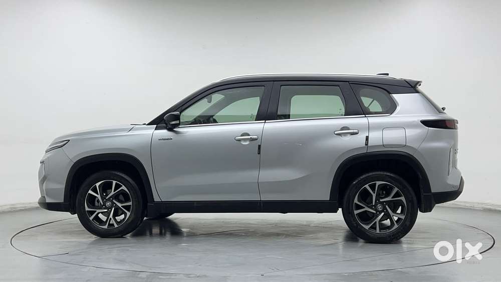 Toyota Urban Cruiser Hyryder V Hybrid Aero Edition, 2023