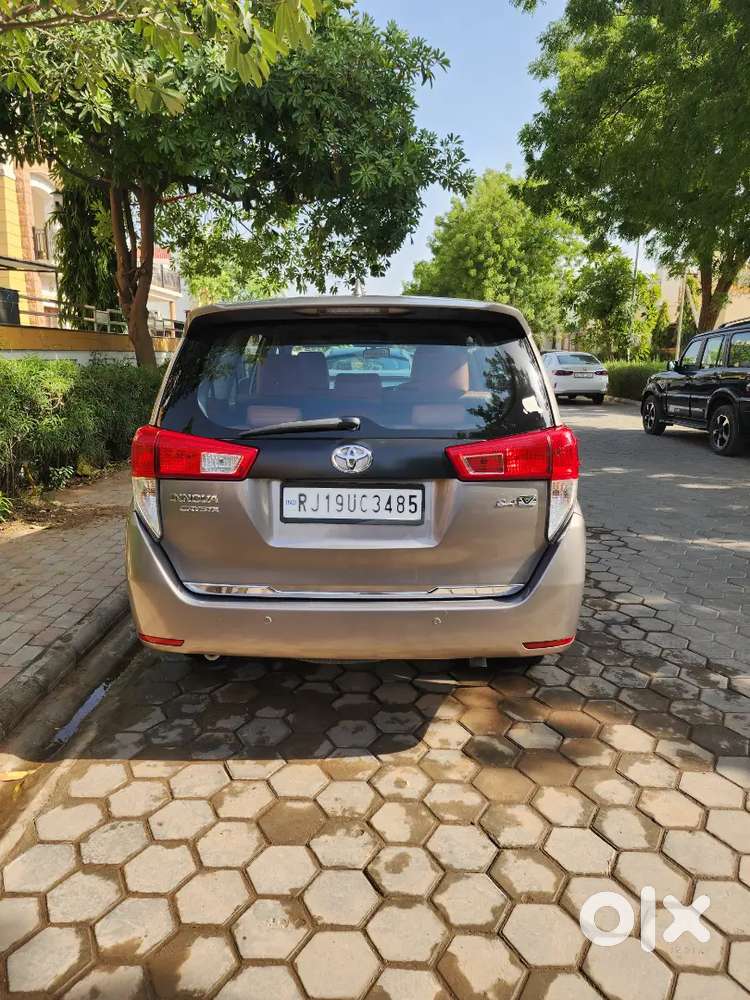 Toyota Innova Crysta 2017 Diesel 8str Good Condition