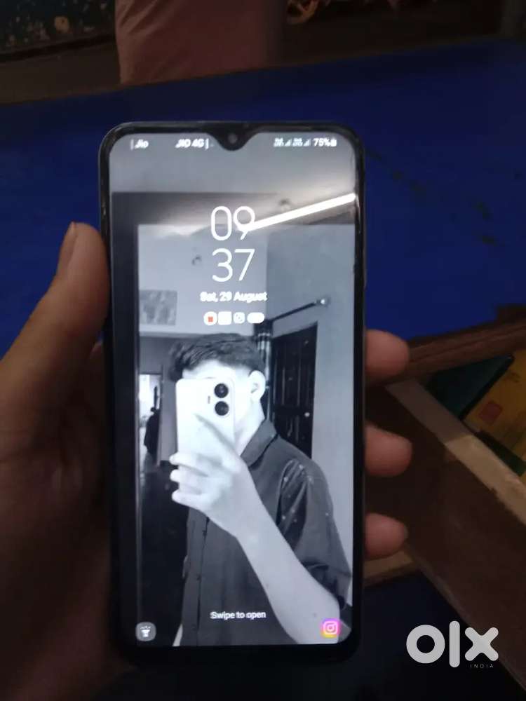 Galaxy A30 old phone
