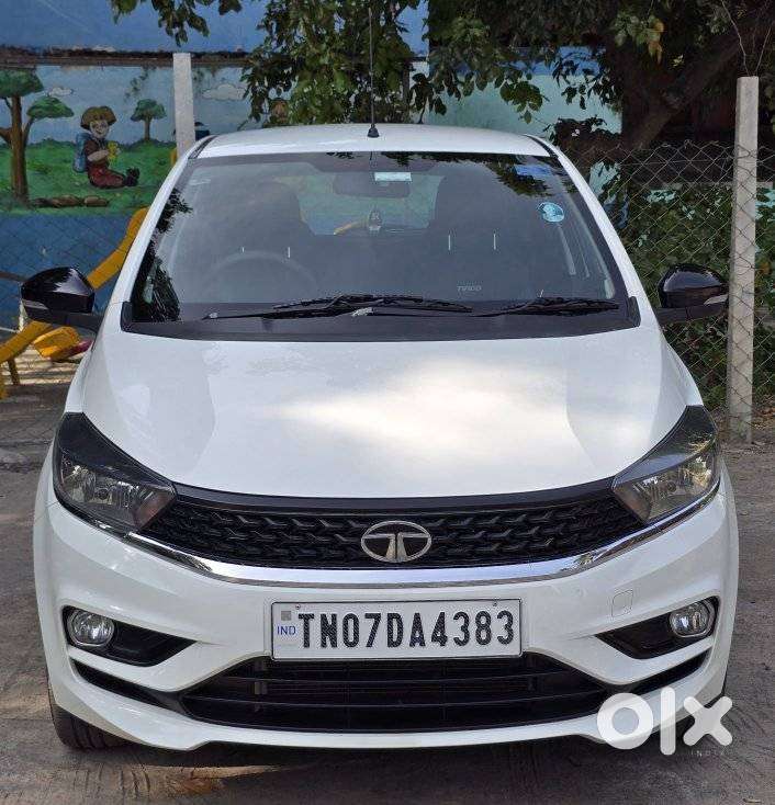 Tata Tiago 1.2 Revotron Xza, 2022, Petrol