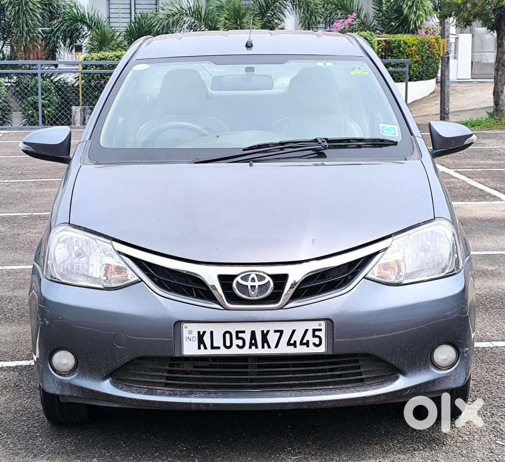 Toyota Etios V, 2014, Petrol