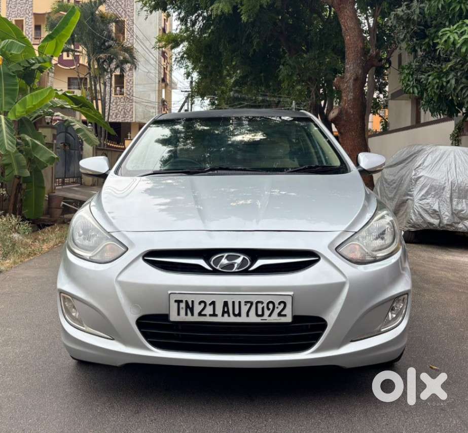 Hyundai Verna 1.5 Sx Ivt, 2013, Petrol