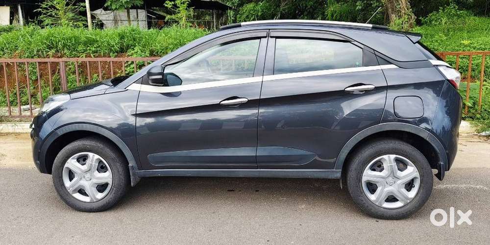 Tata Nexon 1.2 Revotron Xma Amt (s), 2019, Petrol