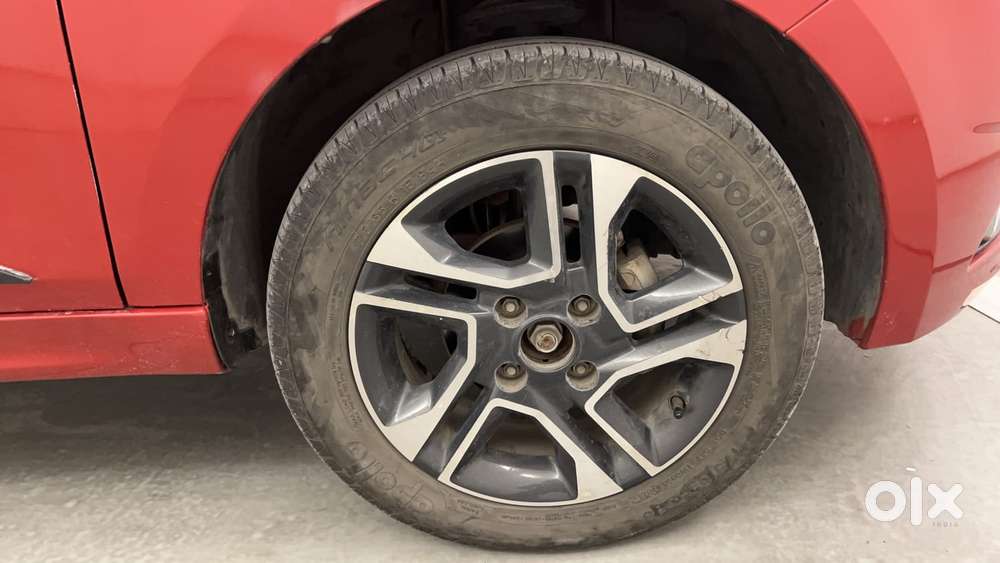 Tata Tiago 1.2 Revotron Xz Plus Dual Tone, 2019, Petrol