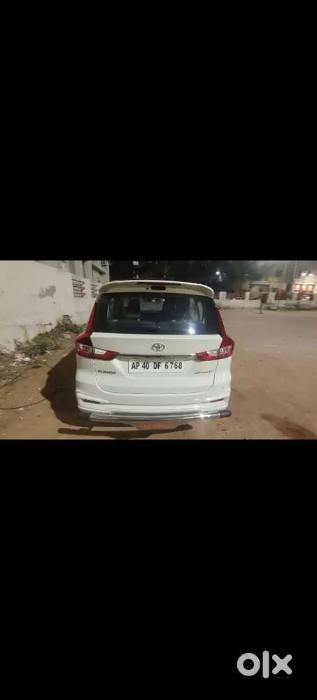 Toyota Rumion 2025 Petrol Well Maintained