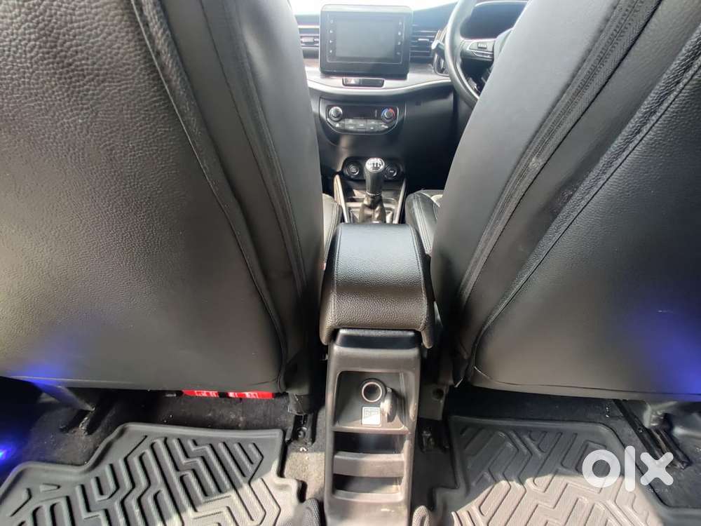 Maruti Suzuki Xl6 Zeta Mt Cng, 2024, Cng & Hybrids