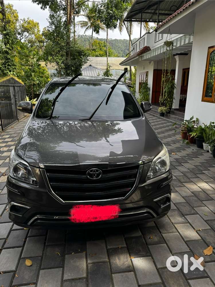 Toyota Innova Diesel 2012
