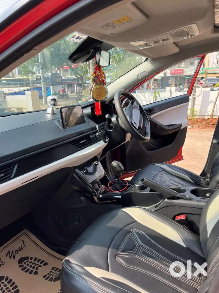 Tata Nexon 2024 Petrol 23000 Km Driven, Bharat Number