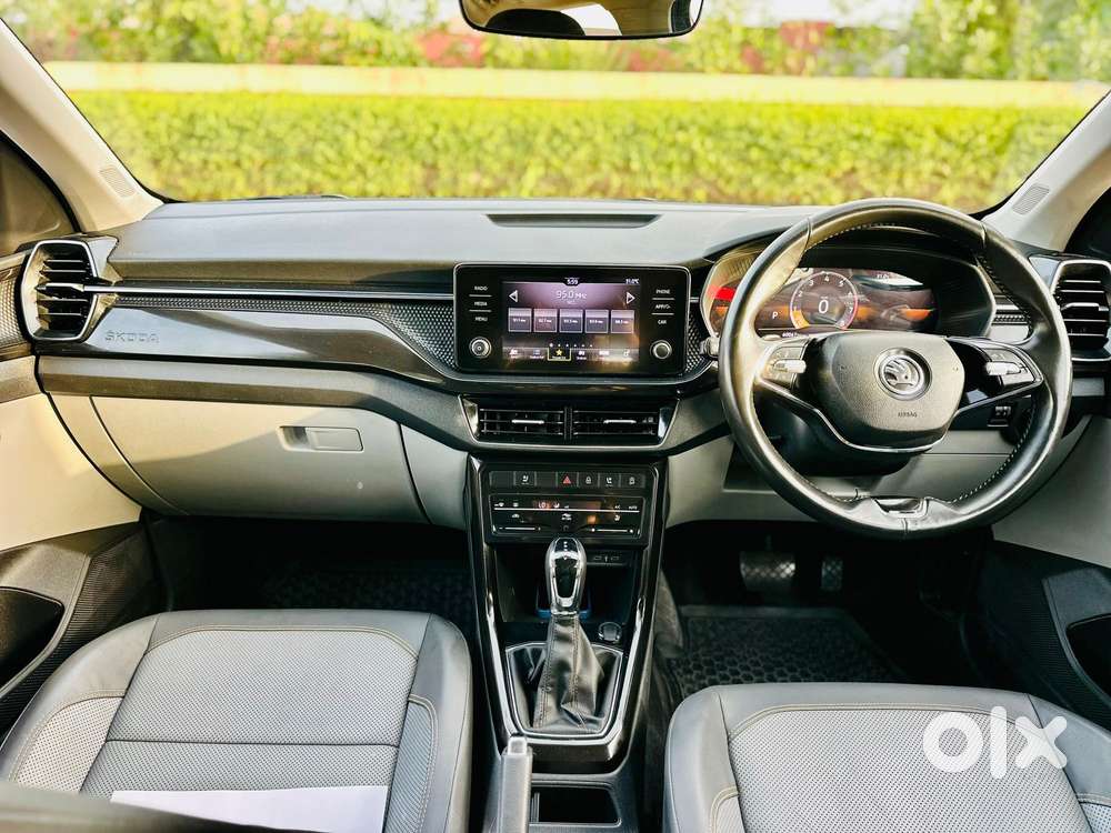 Skoda Kushaq 1.0 Tsi Style At, 2022, Petrol