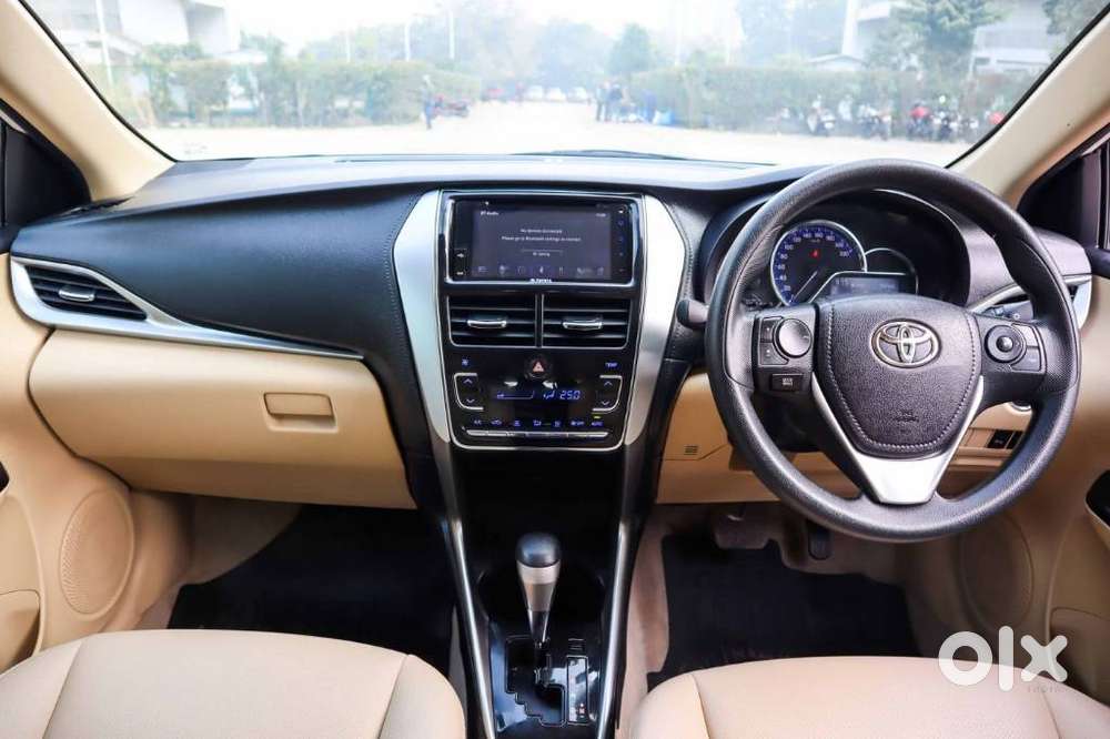 Toyota Yaris G Cvt, 2018, Petrol