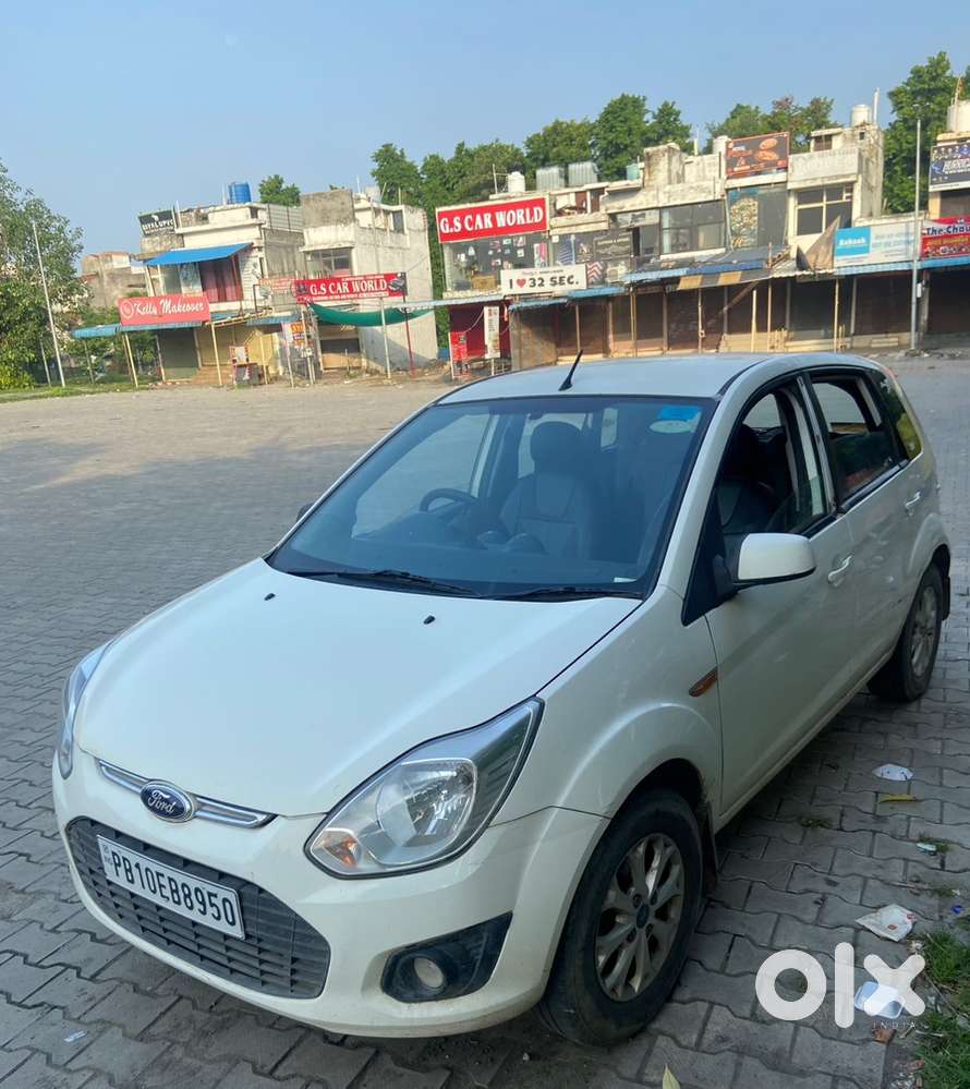 Ford Figo Petrol 2013