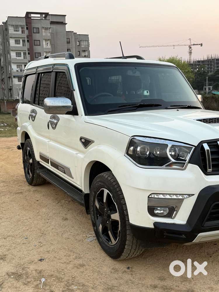 Mahindra Scorpio Classic 2.2 S 11 Mt 7 Str, 2023, Diesel