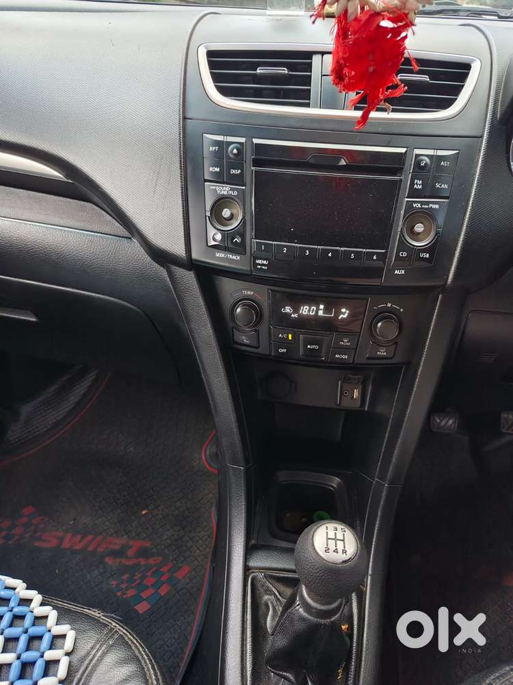 Maruti Suzuki Swift Zxi, 2012, Petrol