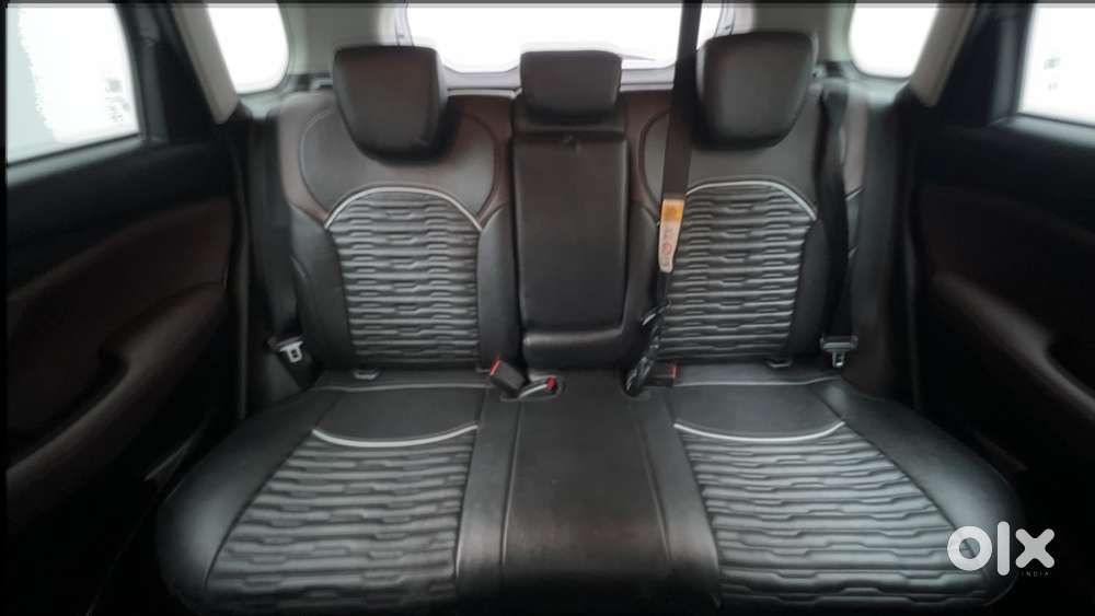 Maruti Suzuki Grand Vitara 1.5 Zeta Smart Hybrid At, 2023, Petrol