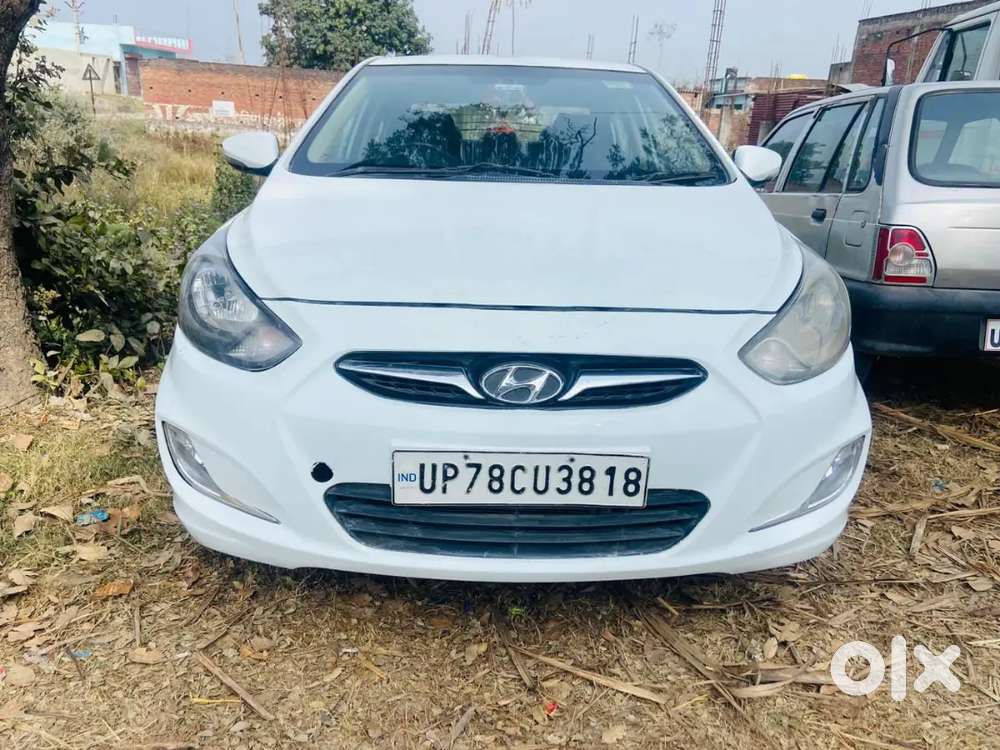 Hyundai Fluidic Verna 2012