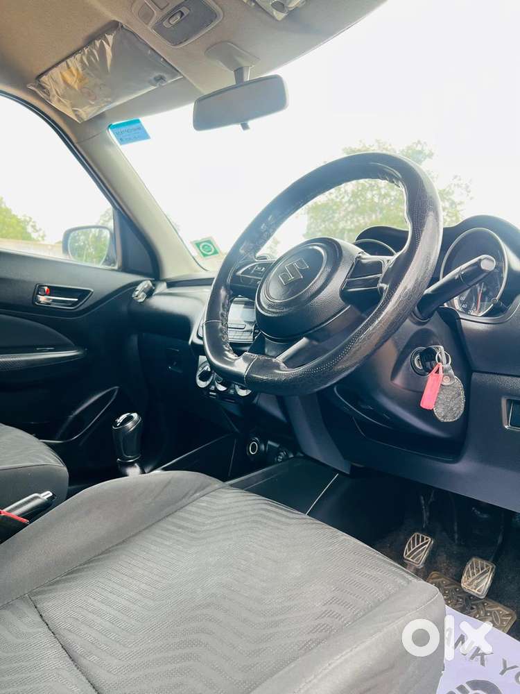 Maruti Suzuki Swift Vvt Vxi, 2021, Petrol