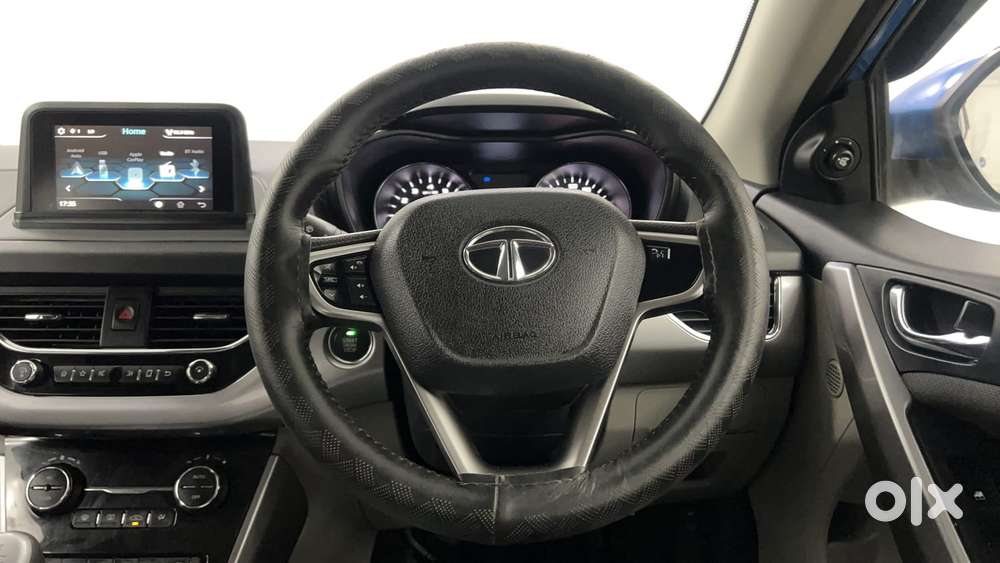 Tata Nexon 1.2 Revotron Xz Plus Dual Tone, 2017, Petrol