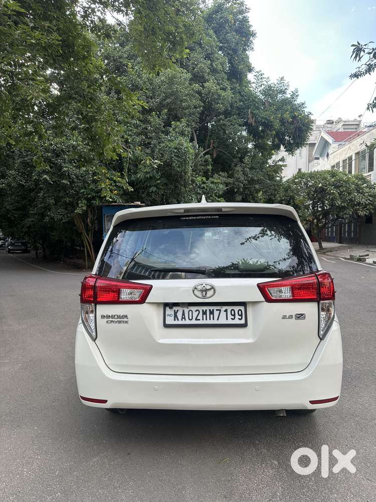 Toyota Innova Crysta 2.8z Automatic, 2017, Diesel