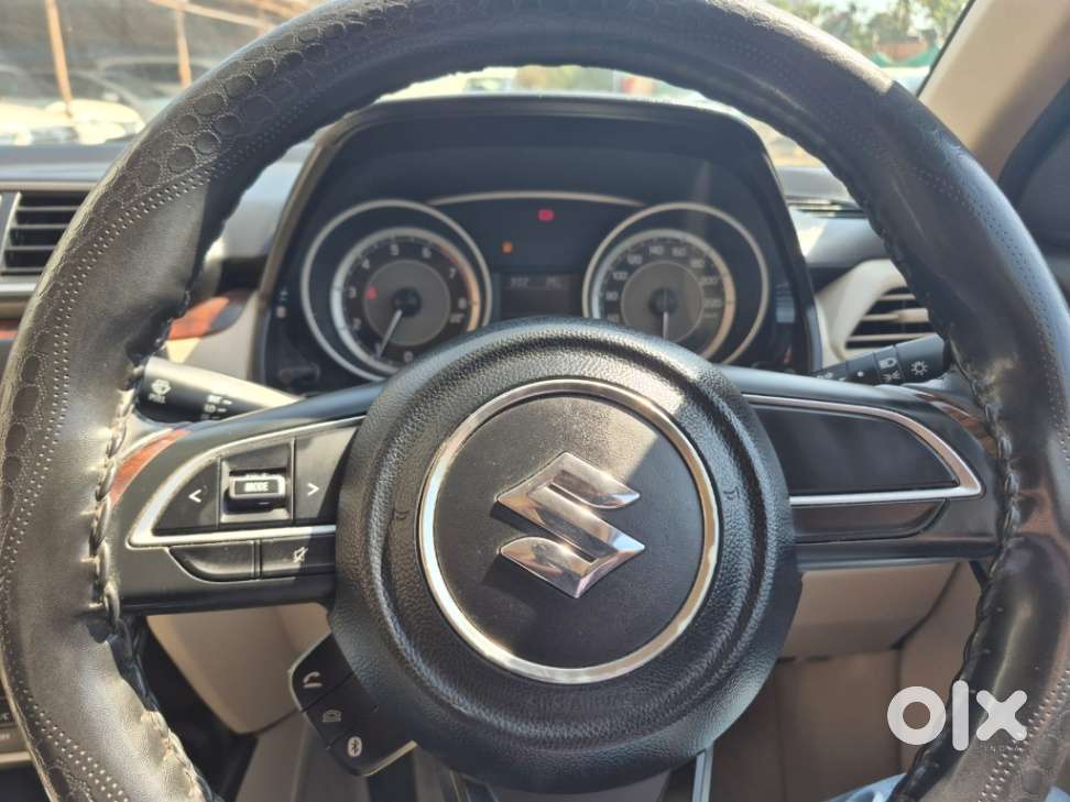 Maruti Suzuki Dzire 1.2 Zxi Amt, 2019, Petrol