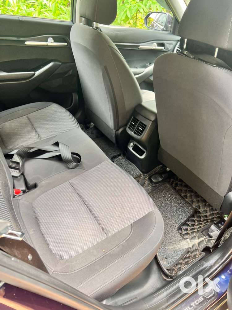 Kia Seltos Petrol Htk Plus 6 Speed Mt 2022