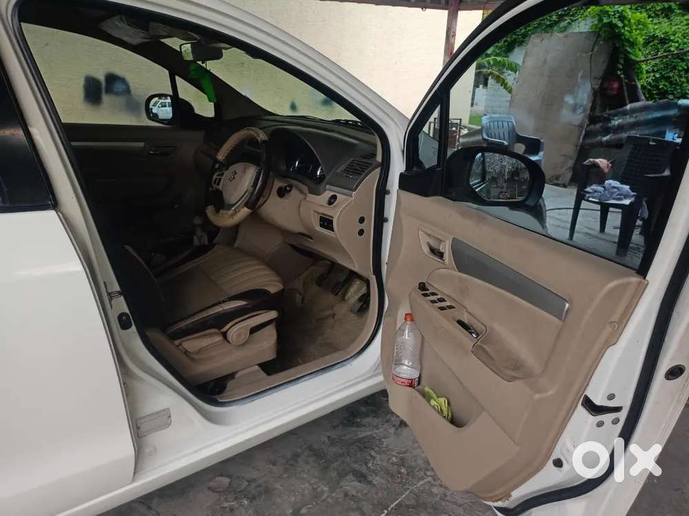 Maruti Suzuki Ertiga 2016