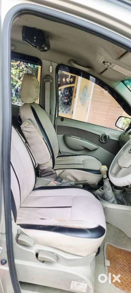 Mahindra Quanto C8, 2014, Diesel