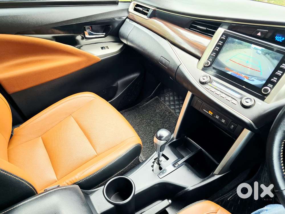 Toyota Innova Crysta 2.8 Zx At, 2022, Diesel