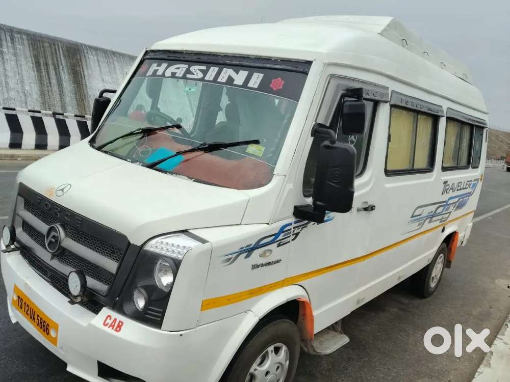 Force Motors Trax Cruiser Diesel 2014