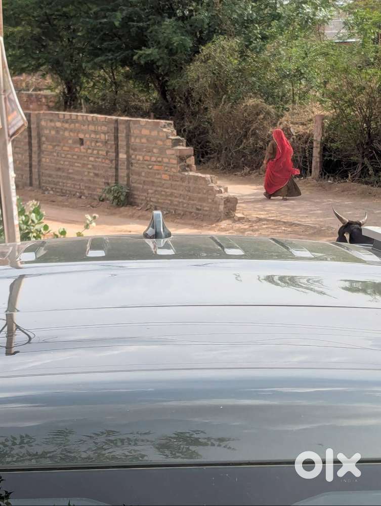 Scorpio N Z8l Petrol At 2022  Bh  36k Km  Top Model