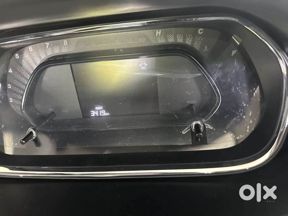 Tata Tiago 1.2 Revotron Xta, 2024, Petrol