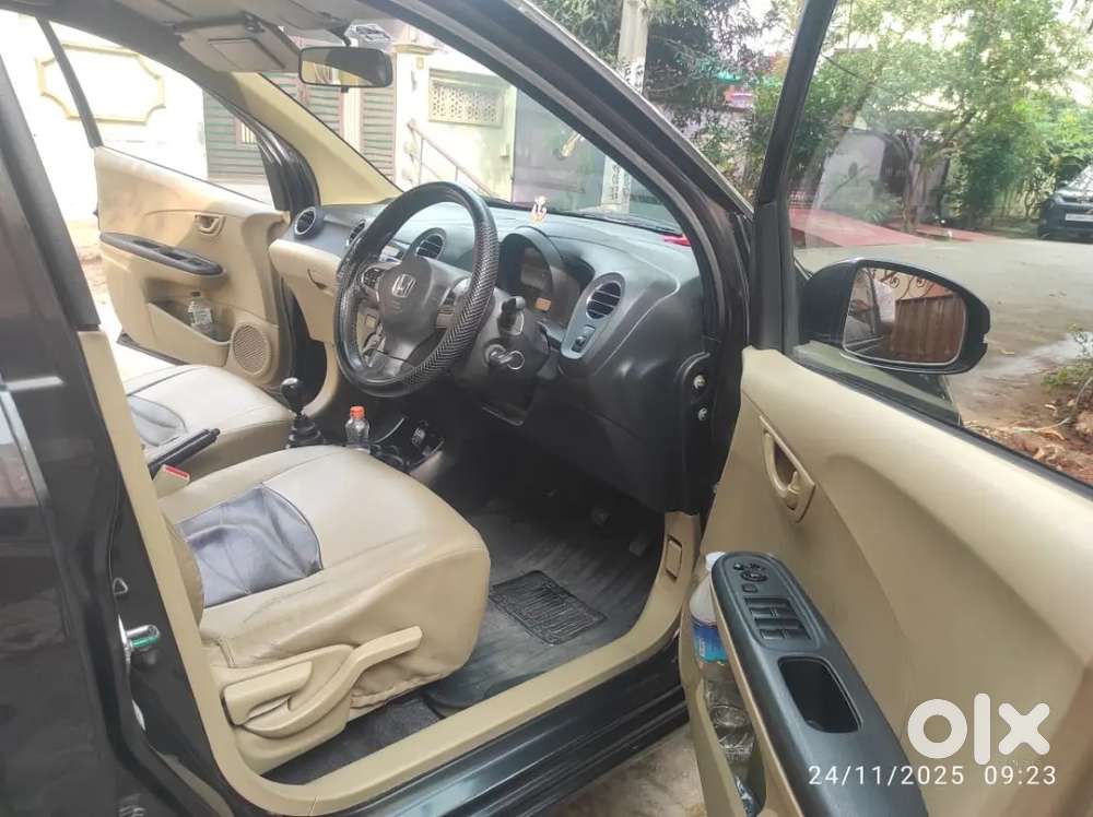 Honda Amaze 2015 Diesel Well Maintained