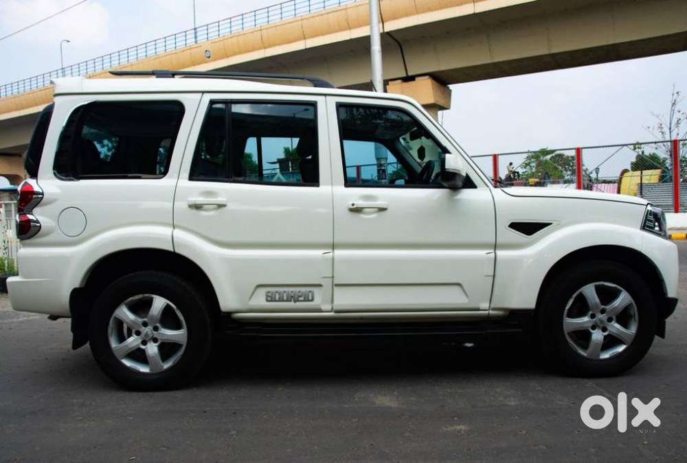 Mahindra Scorpio [2020-2022] 2.2 S11 2wd, 2022, Diesel