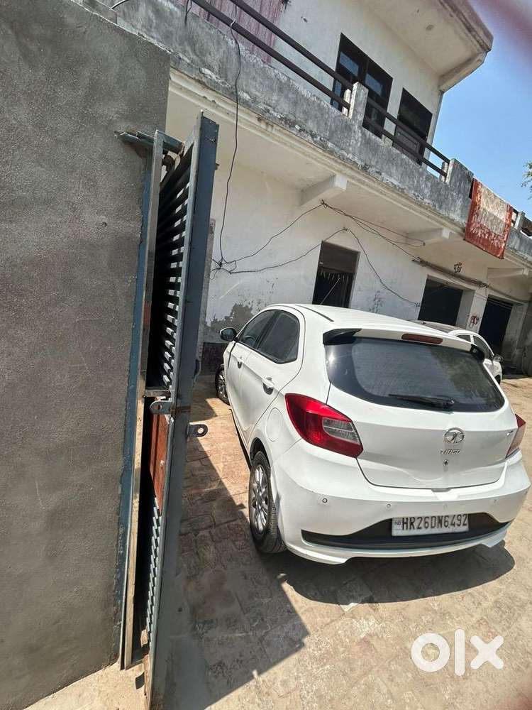 Top Model Cng On Paper