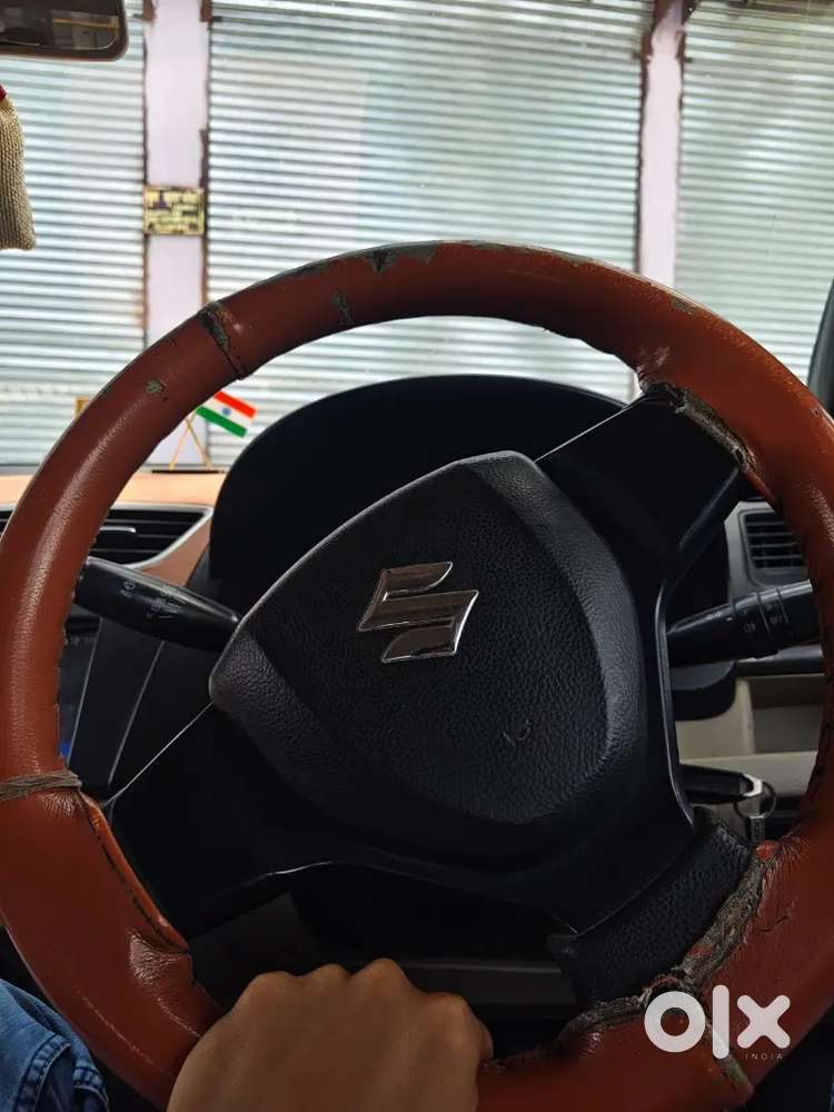 Maruti Suzuki Swift Dzire 2015