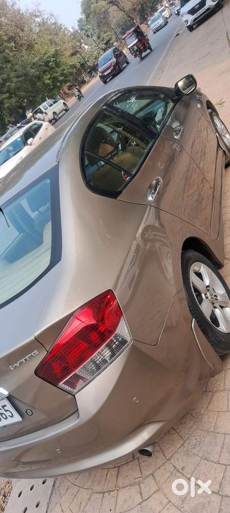 Honda City 2011-2013 V At Exclusive, 2011, Petrol