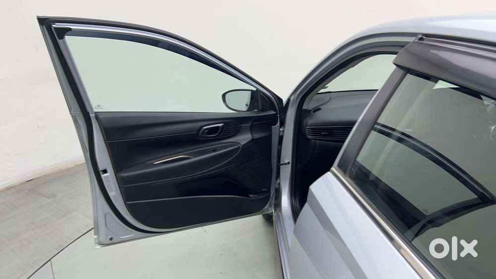 Hyundai New I20 1.2 Asta (o) Mt, 2023, Petrol