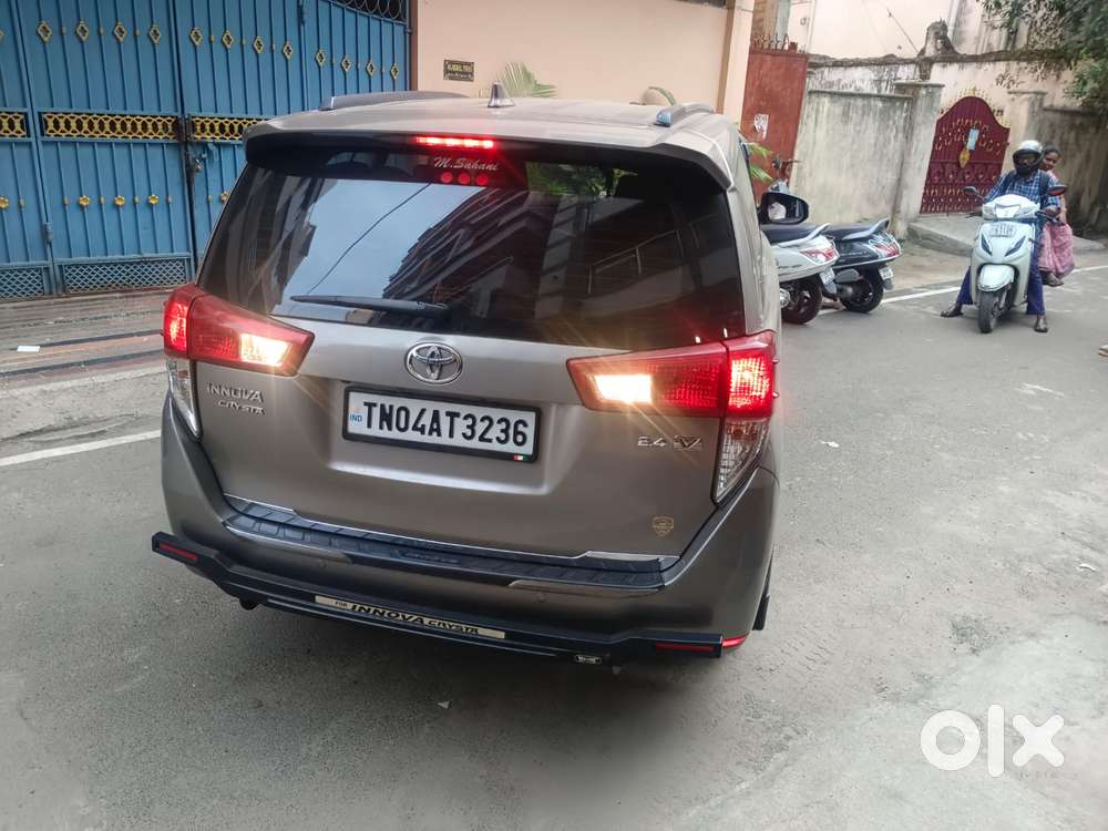 Toyota Innova Crysta 2.4 V 7 Str, 2017, Diesel