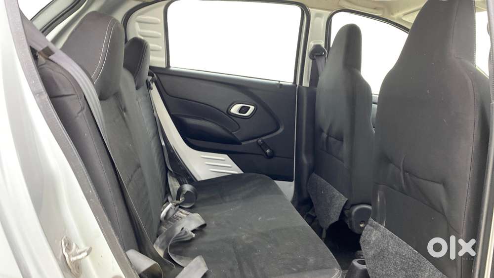 Datsun Redigo T Option, 2018, Petrol