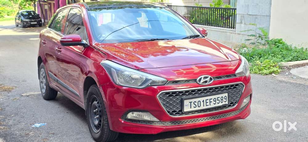 Hyundai Elite I20 Sportz Plus Dual Tone, 2016, Diesel
