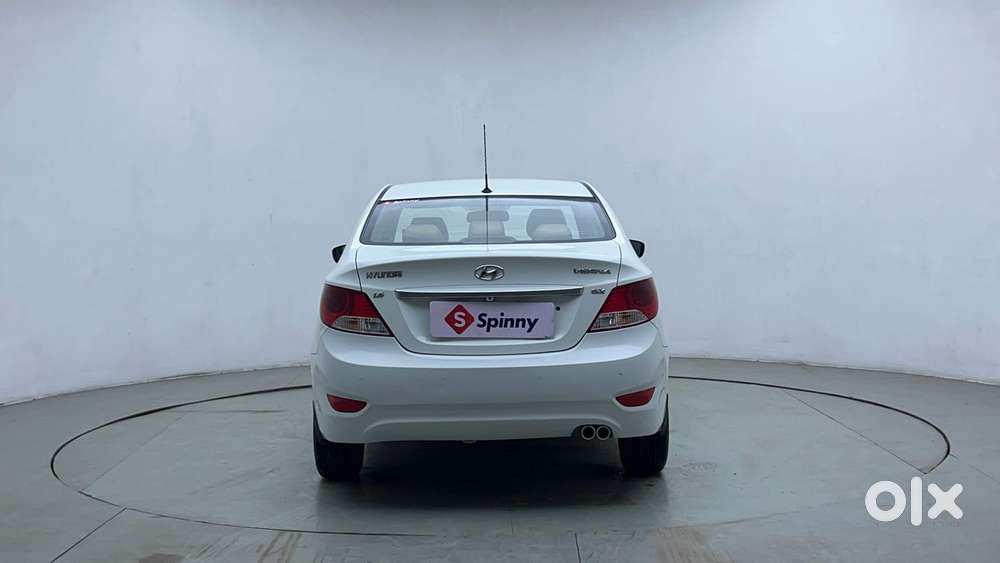 Hyundai Verna 1.6 Vtvt Sx, 2012, Petrol