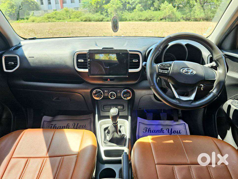 Hyundai Venue, 2021, Petrol