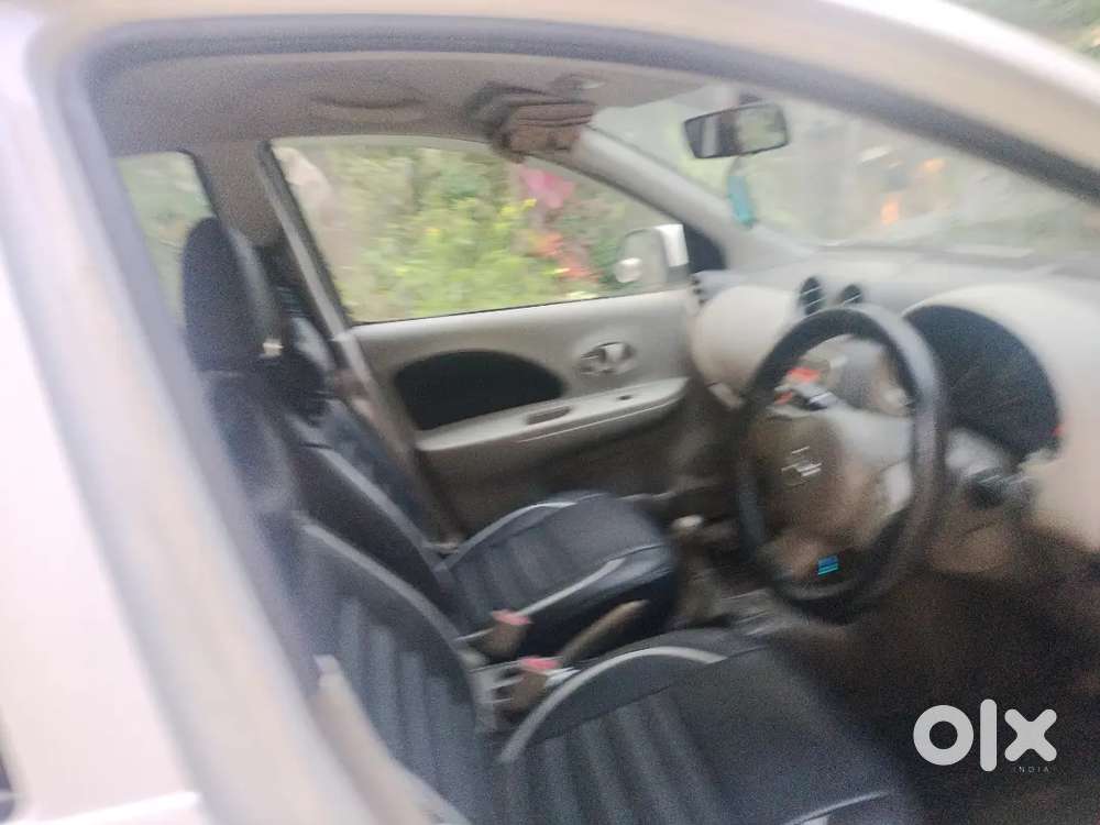Good Condition Full Option Vehicle Getting Good Mileage