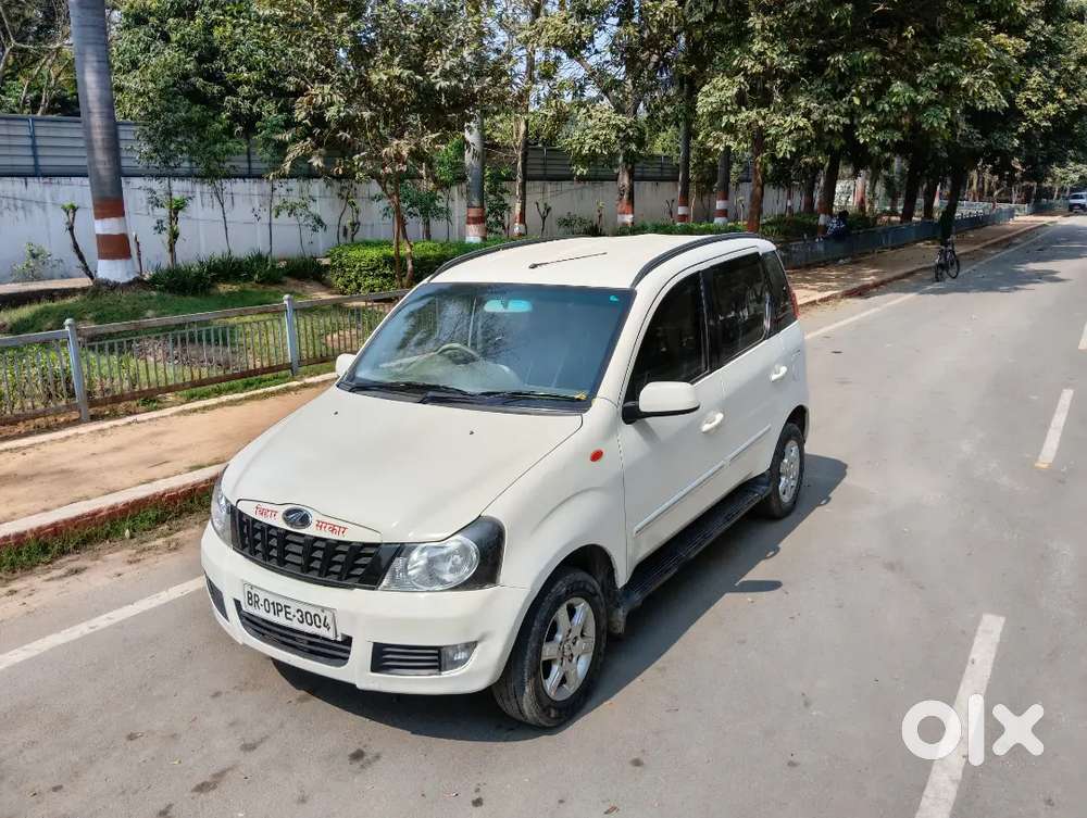 Mahindra Quanto C8 Top Model 2014