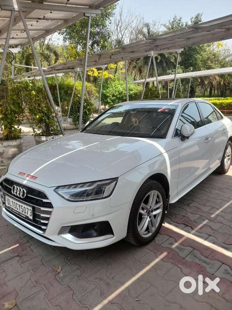 Excellent Condition Almost New Look White