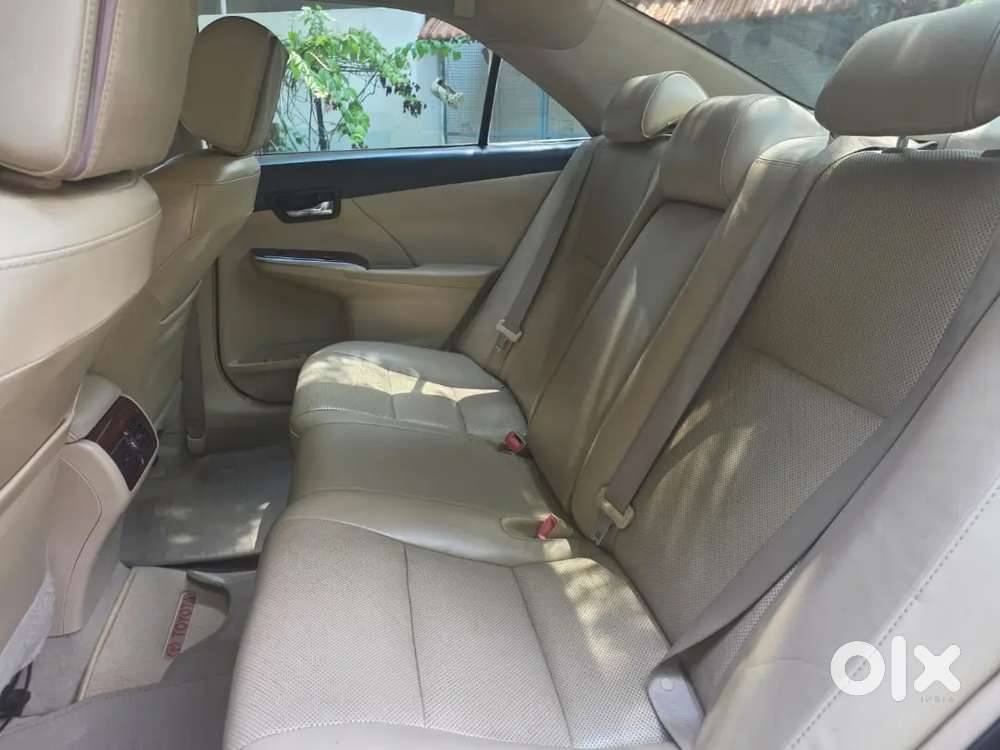 2013 Model Toyota Camry Petrol Automatic