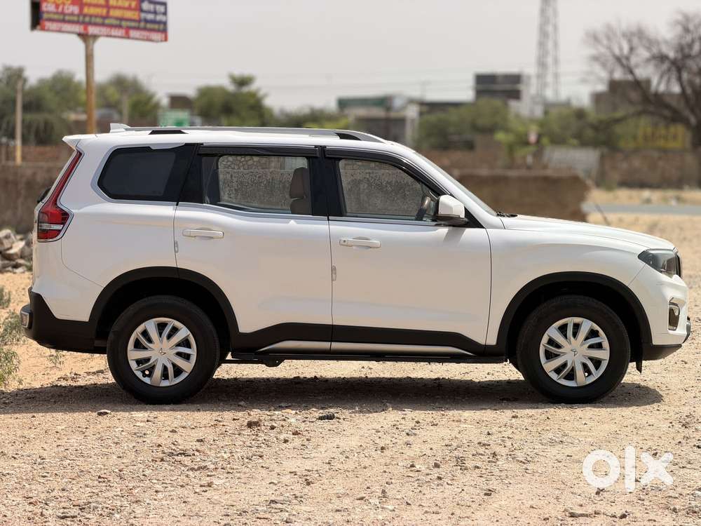 Mahindra Scorpio-n 2.2 Z6 Diesel Mt 7 Str, 2023, Diesel