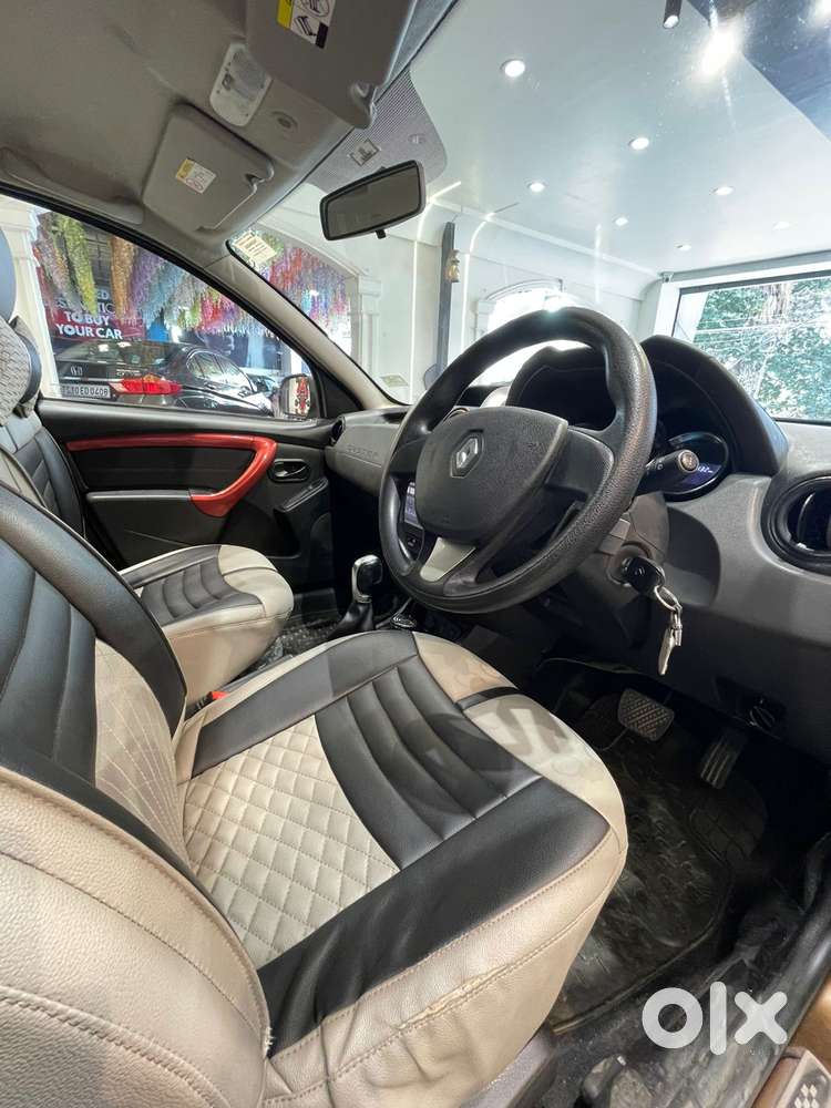 Renault Duster 1.3 Rxs Turbo Cvt Petrol, 2017, Petrol