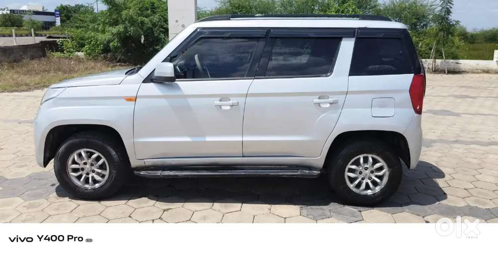 Mahindra Tuv 300 2016 October