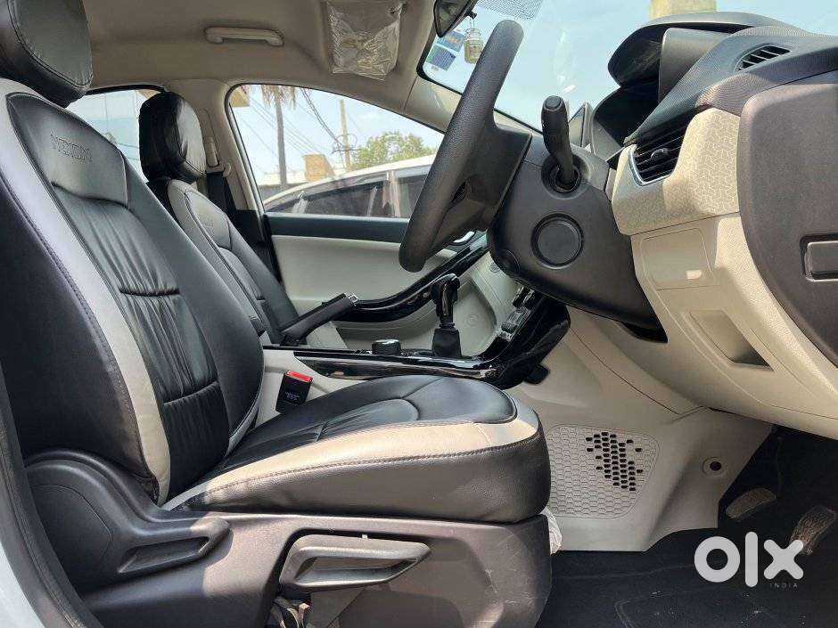 Tata Nexon 1.2 Revotron Xz Plus, 2023, Petrol