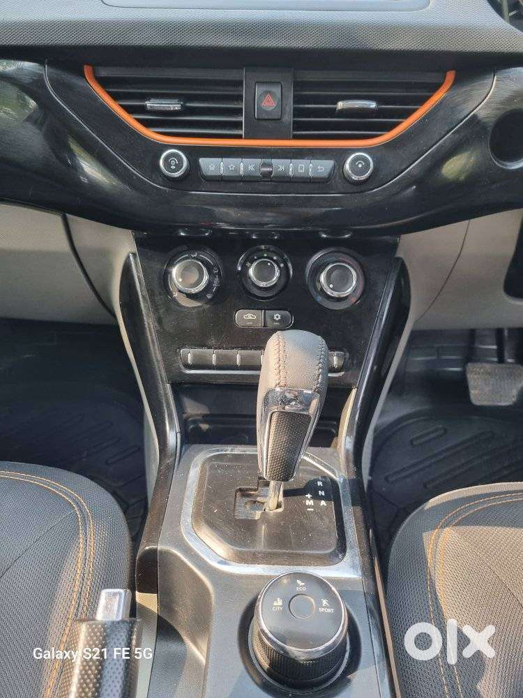 Tata Nexon Kraz Plus, 2019, Petrol